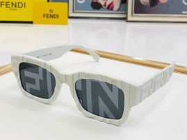 Picture of Fendi Sunglasses _SKUfw50756967fw